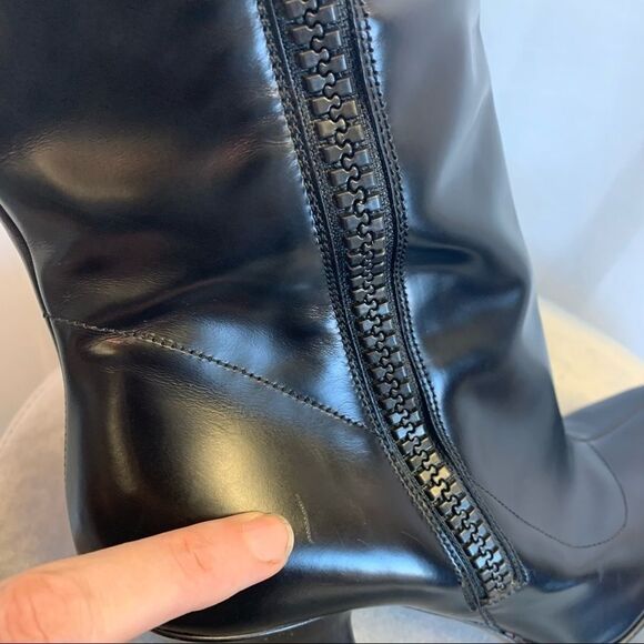 Gucci Black Glossy Leather Knee High Platform Boot Sz 10B - Picture 16 of 16